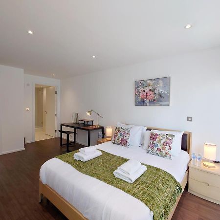 Fully Serviced Two Bed Apartment By Excel & O2 London Exterior foto